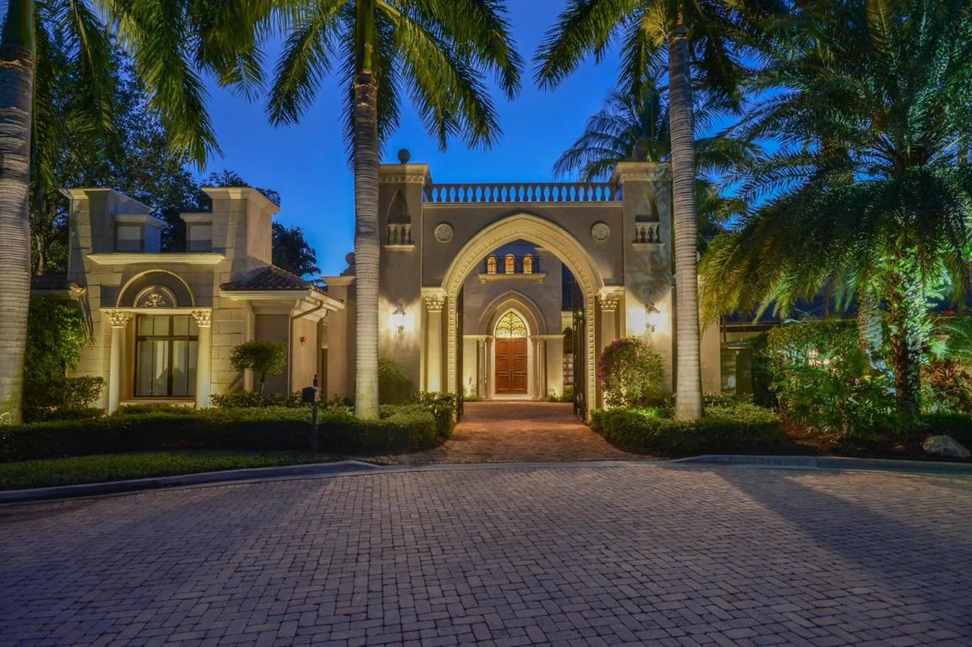 307 Mizner Lake Estates Drive, Boca Raton, FL 33432