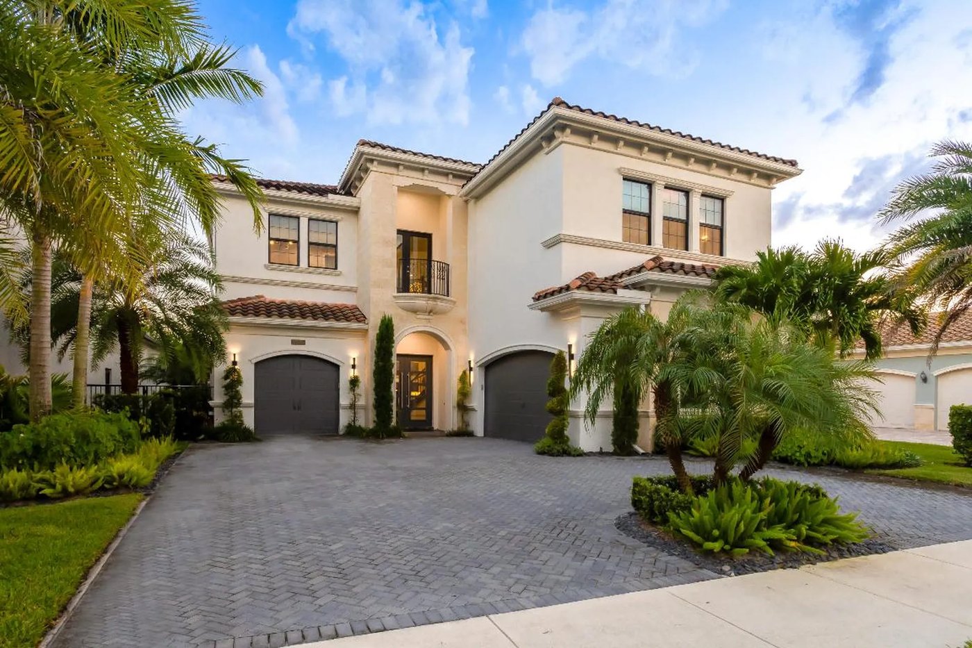 9742 Vitrail Lane, Delray Beach, FL 33446